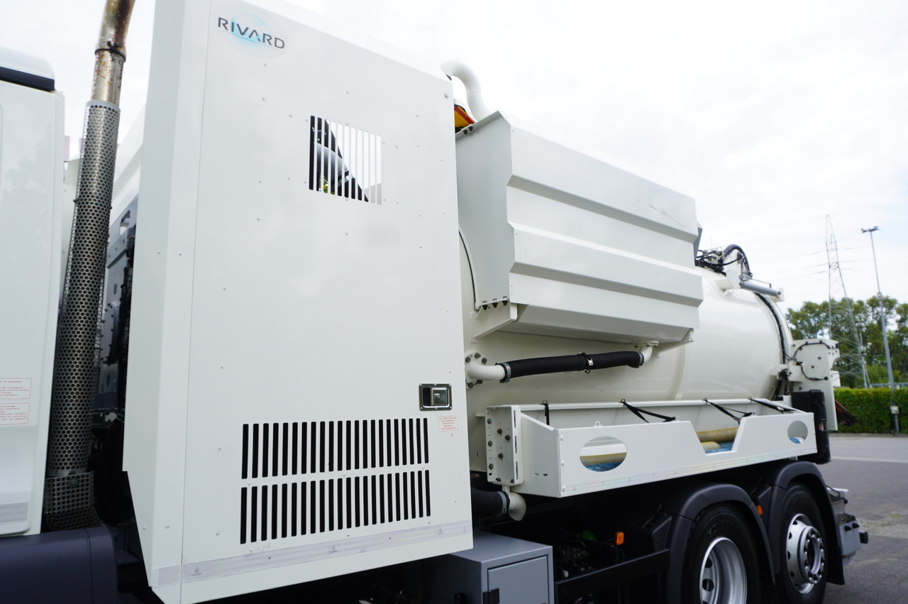 Vacuum truck MAN TGM 26.340 E6 / RIVARD sewage cleaner 11.8 m3 / 170 tho. km / steered axle: picture 11