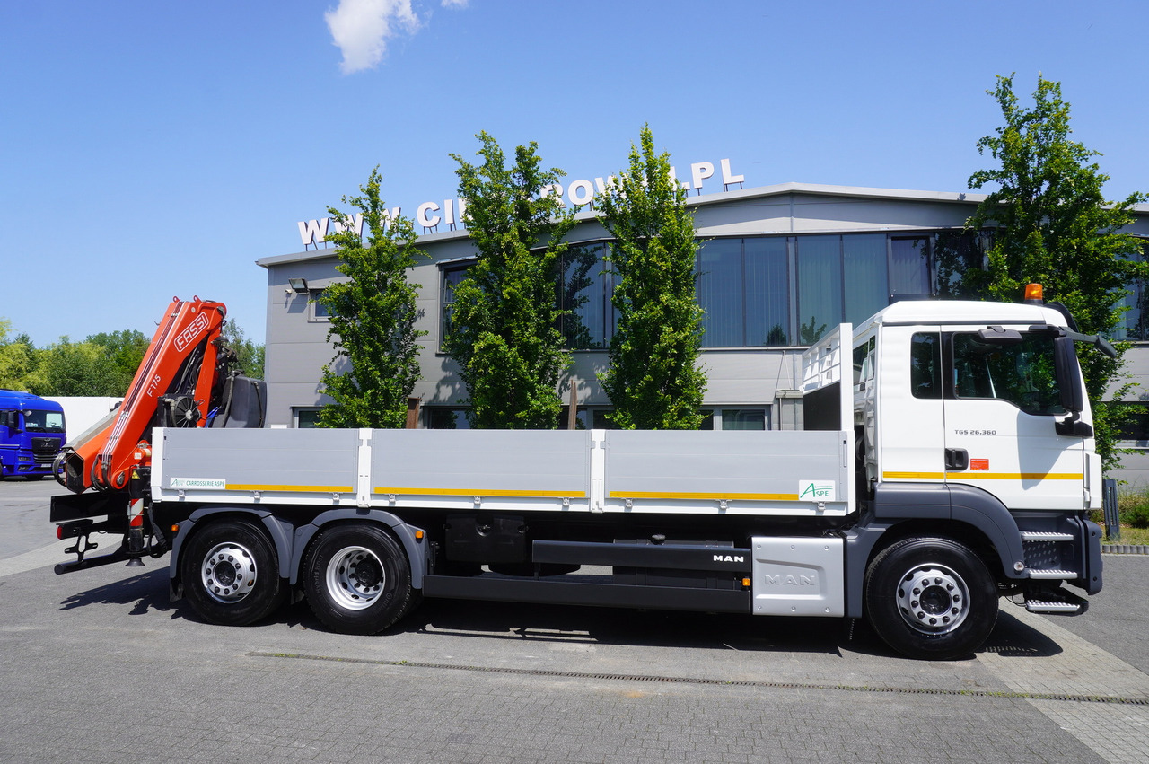 MAN TGS 26.360 Flatbed / Fassi F175 7.7 T / steered 3rd axle - Crane truck: picture 3 MAN TGS 26.360 Flatbed / Fassi F175 7.7 T / steered 3rd axle - Crane truck: picture 3