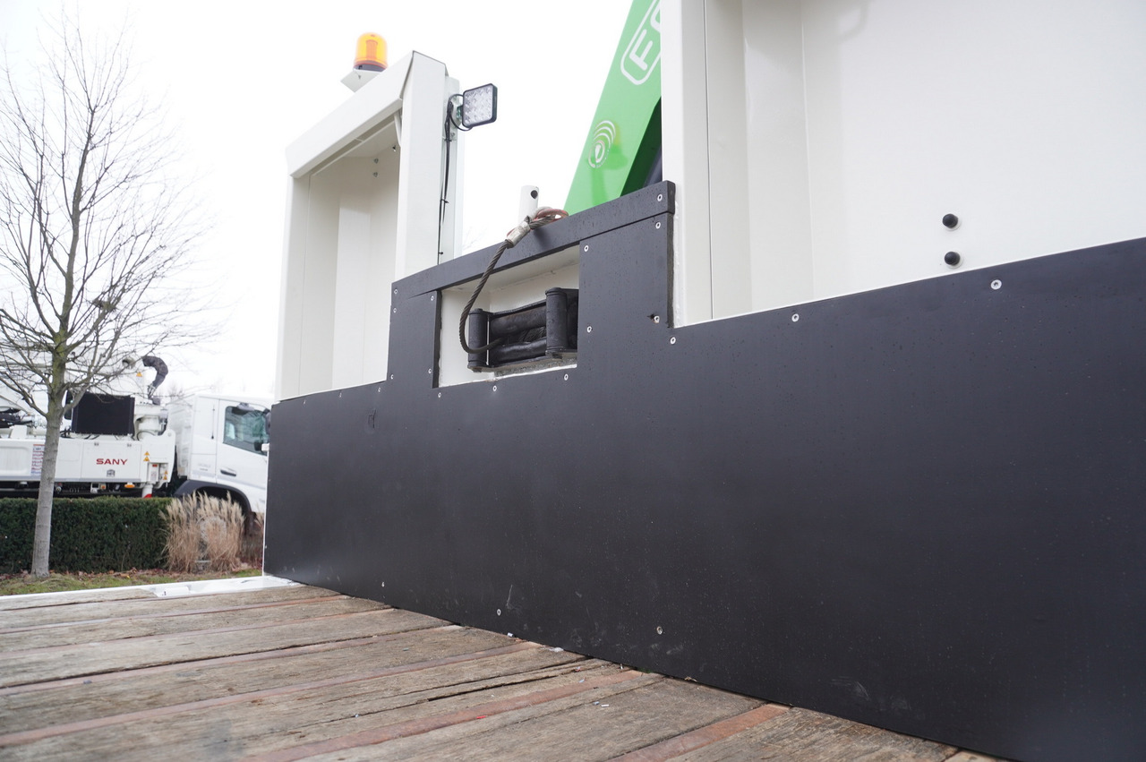 MAN TGS 35.360 E5 8x2 / HDS HIAB XS 166 HIDUO / 6.2 t lifting capacity / 12 m reach - Autotransporter truck, Crane truck: picture 5 MAN TGS 35.360 E5 8x2 / HDS HIAB XS 166 HIDUO / 6.2 t lifting capacity / 12 m reach - Autotransporter truck, Crane truck: picture 5