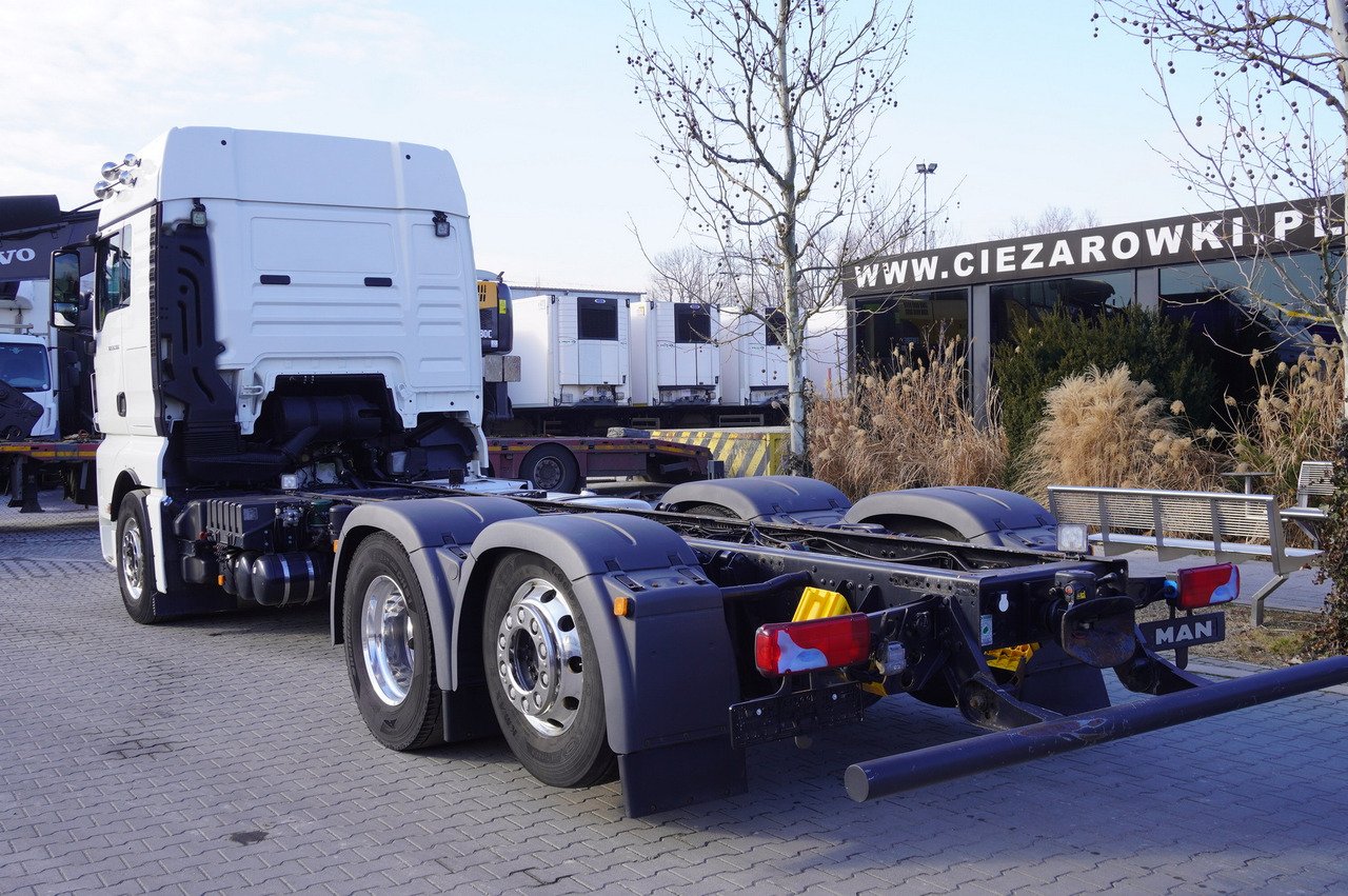 MAN TGX 26,500 / 500 HP / steering 3rd axle / 20 t cap. / Chassis 6.5 m - Cab chassis truck: picture 5 MAN TGX 26,500 / 500 HP / steering 3rd axle / 20 t cap. / Chassis 6.5 m - Cab chassis truck: picture 5