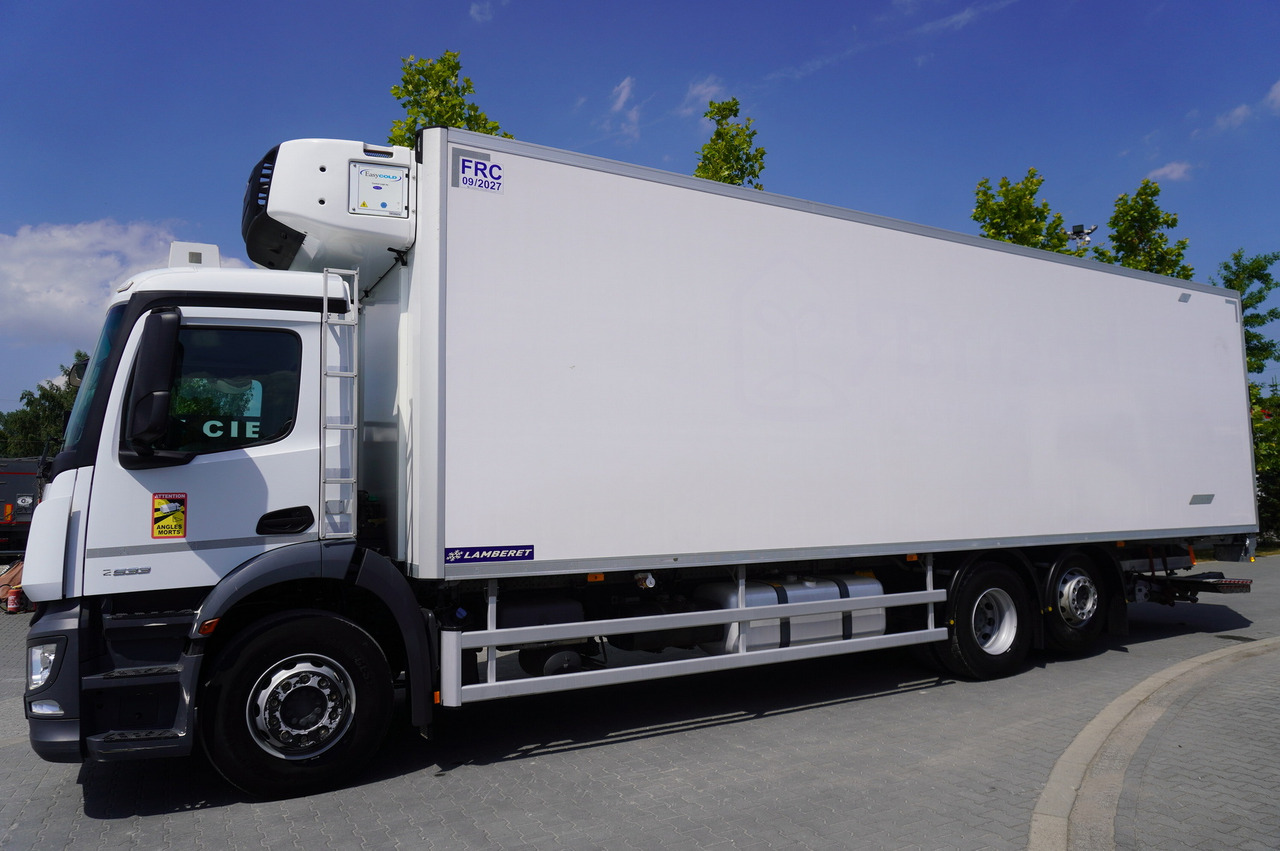 MERCEDES-BENZ Actros 2633 / 150 thousand km! / Lamberet refrigerator 23 EPAL / Carrier Supra 1150 - Refrigerator truck: picture 3 MERCEDES-BENZ Actros 2633 / 150 thousand km! / Lamberet refrigerator 23 EPAL / Carrier Supra 1150 - Refrigerator truck: picture 3