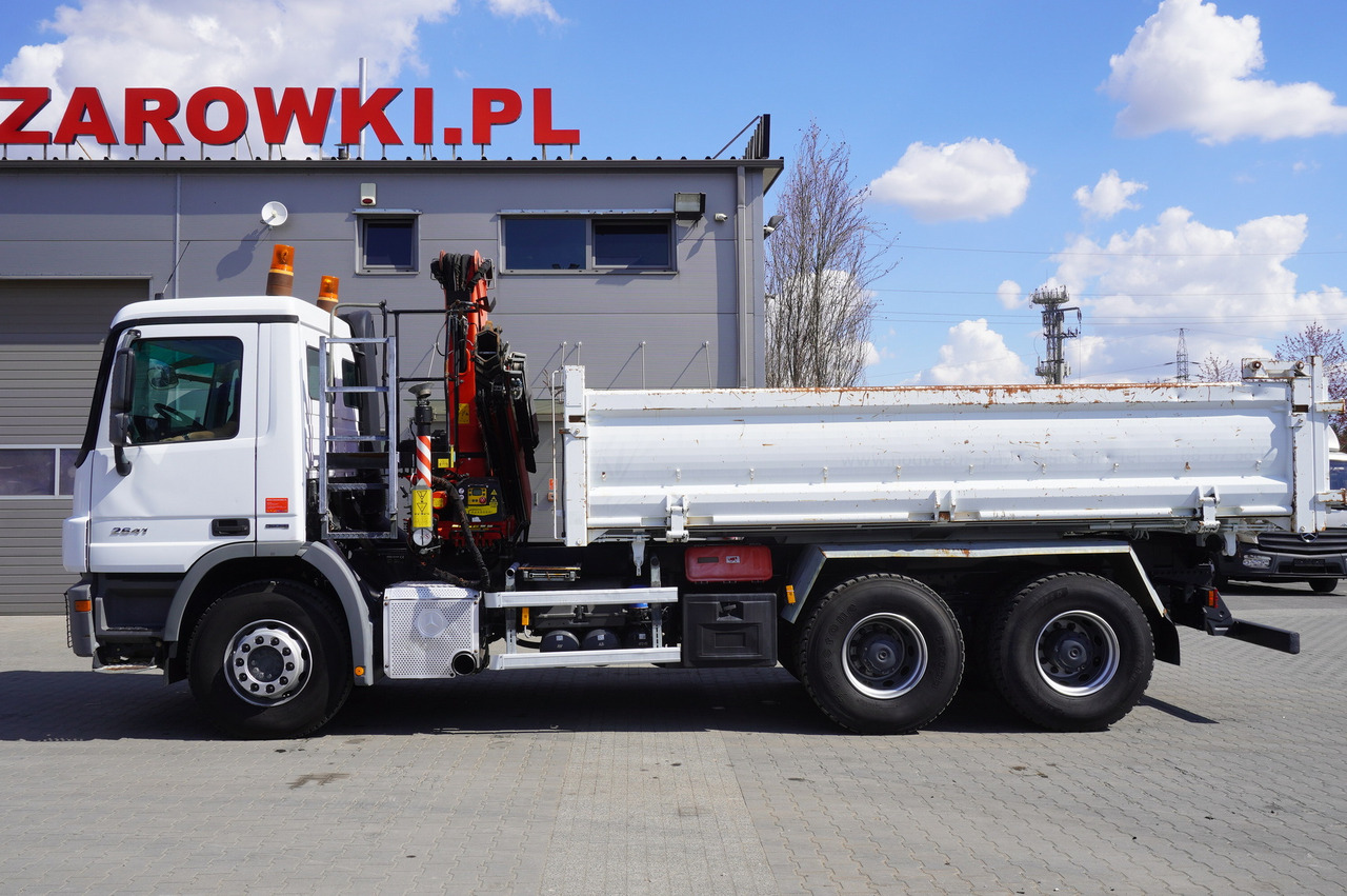 Dropside/ Flatbed truck, Crane truck MERCEDES-BENZ Actros 2641 6×4 E5 / Crane / Dumper / 110000 km!: picture 10 Dropside/ Flatbed truck, Crane truck MERCEDES-BENZ Actros 2641 6×4 E5 / Crane / Dumper / 110000 km!: picture 10