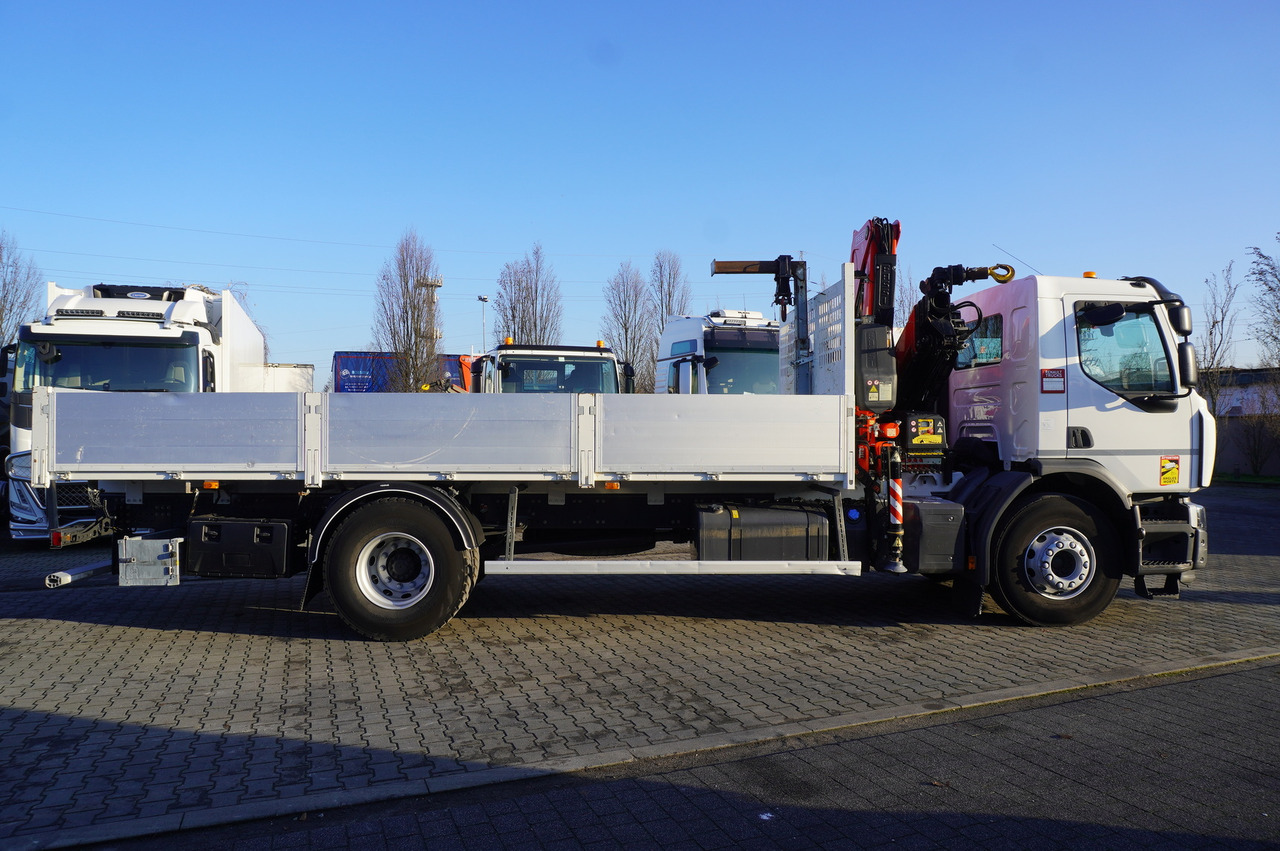 RENAULT RENAULT C320 P 4x2 / FASSI crane 6 T / 140 MTH!!! / range 10 m / Flatbed 15 EPAL / 52 tho. km!!! - Dropside/ Flatbed truck, Crane truck: picture 5 RENAULT RENAULT C320 P 4x2 / FASSI crane 6 T / 140 MTH!!! / range 10 m / Flatbed 15 EPAL / 52 tho. km!!! - Dropside/ Flatbed truck, Crane truck: picture 5