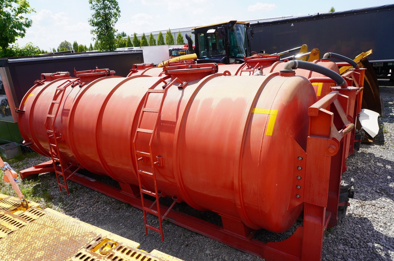 STAL UNUSED Septic barrel / 13000 l - Hook lift/ Skip loader system: picture 2 STAL UNUSED Septic barrel / 13000 l - Hook lift/ Skip loader system: picture 2