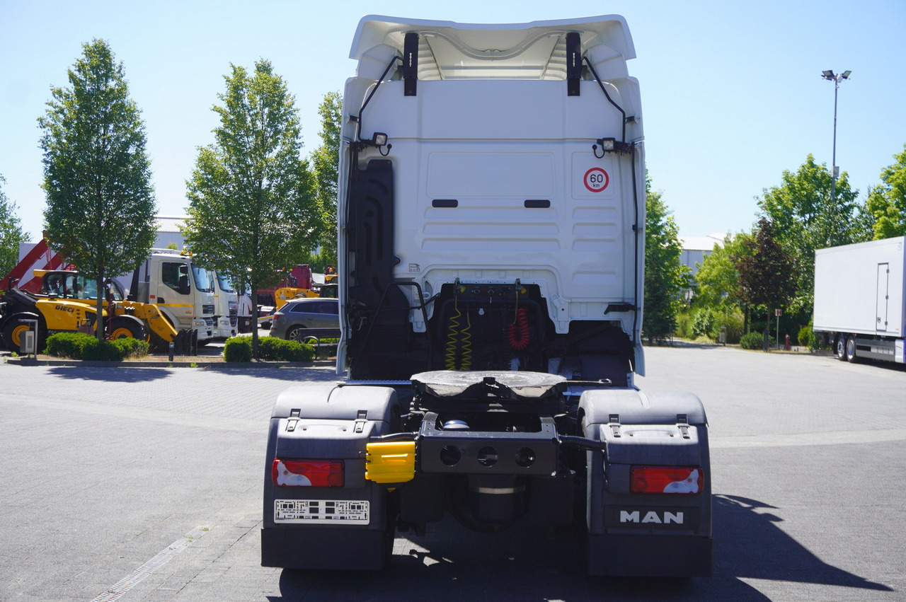 MAN TGX 18.420 tractor unit / 190 tho. km - Tractor truck: picture 4 MAN TGX 18.420 tractor unit / 190 tho. km - Tractor truck: picture 4