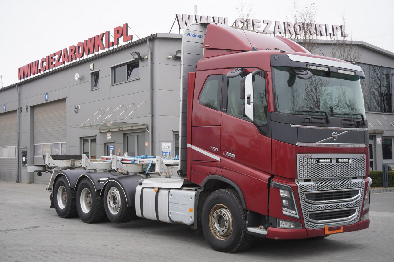 VOLVO FH16 750 / Frame 8 m / 750 HP! / 2021 / stanchion superstructure - Logging truck: picture 2 VOLVO FH16 750 / Frame 8 m / 750 HP! / 2021 / stanchion superstructure - Logging truck: picture 2
