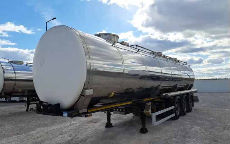 WIELTON NS3D 36 t food cistern / 3 chambers - Tanker semi-trailer: picture 5 WIELTON NS3D 36 t food cistern / 3 chambers - Tanker semi-trailer: picture 5