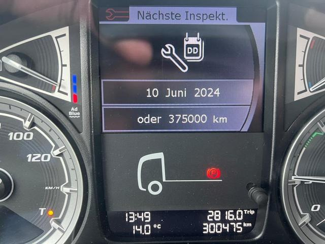 DAF XF 530 FT SSC Retarder Standklima Navigation - Tractor truck: picture 2 DAF XF 530 FT SSC Retarder Standklima Navigation - Tractor truck: picture 2