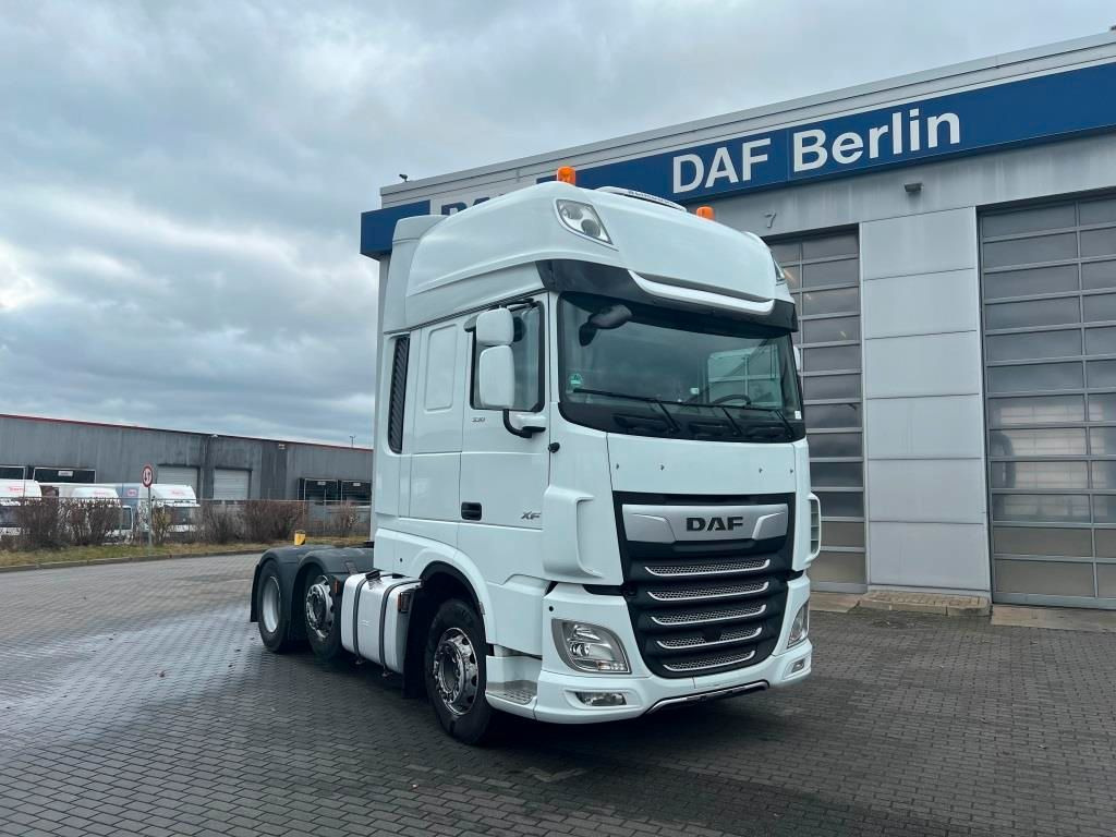 DAF XF 530 FTG 6x2 Retarder Liftlenkachse zZGG 64.5t - Tractor truck: picture 1 DAF XF 530 FTG 6x2 Retarder Liftlenkachse zZGG 64.5t - Tractor truck: picture 1