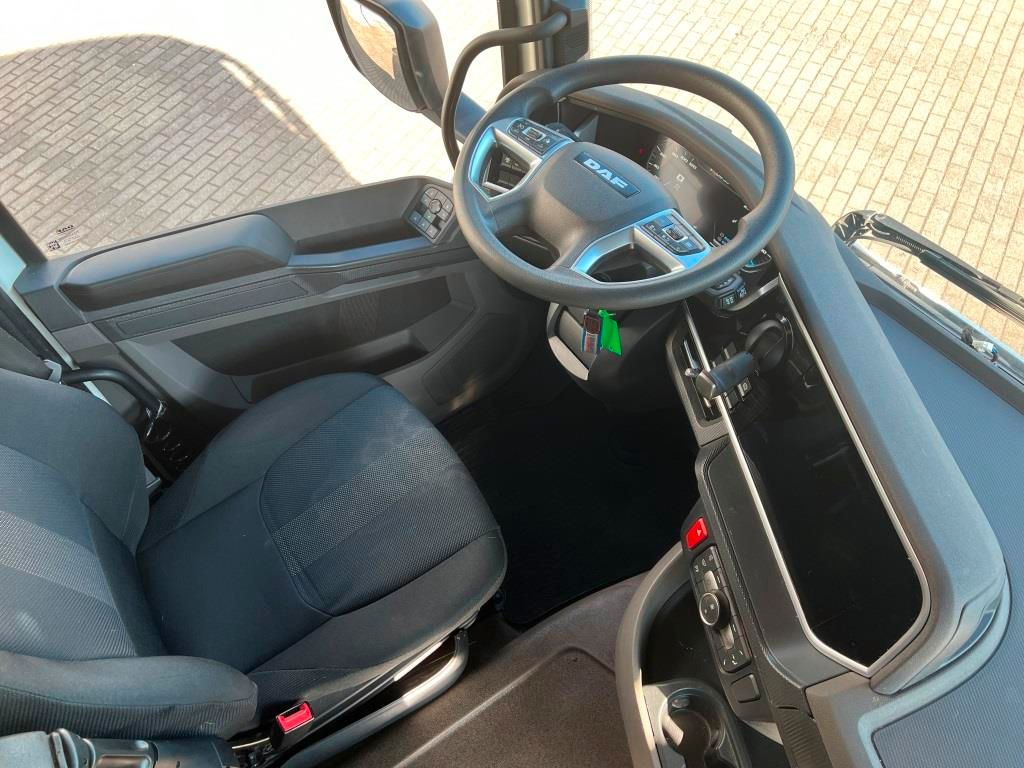 DAF XFn 480 FT Intarder 2xTank 1.105 L Vollspoiler - Tractor truck: picture 5 DAF XFn 480 FT Intarder 2xTank 1.105 L Vollspoiler - Tractor truck: picture 5