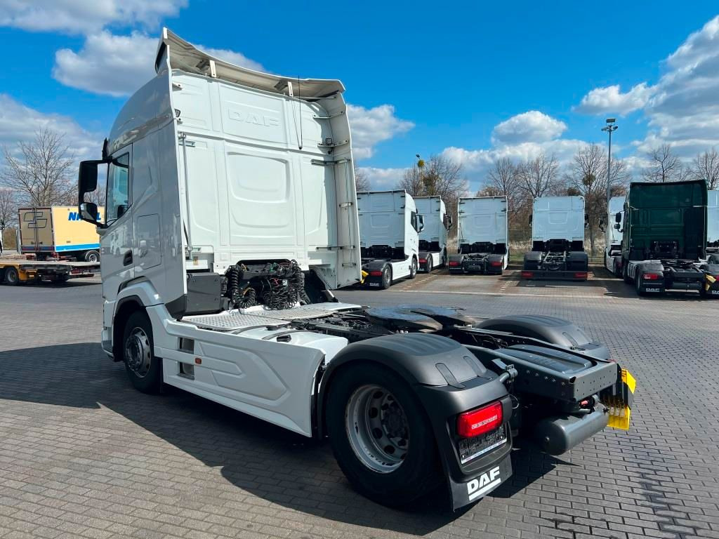 DAF XFn 480 FT Intarder 2xTank 1.105 L Vollspoiler - Tractor truck: picture 3 DAF XFn 480 FT Intarder 2xTank 1.105 L Vollspoiler - Tractor truck: picture 3