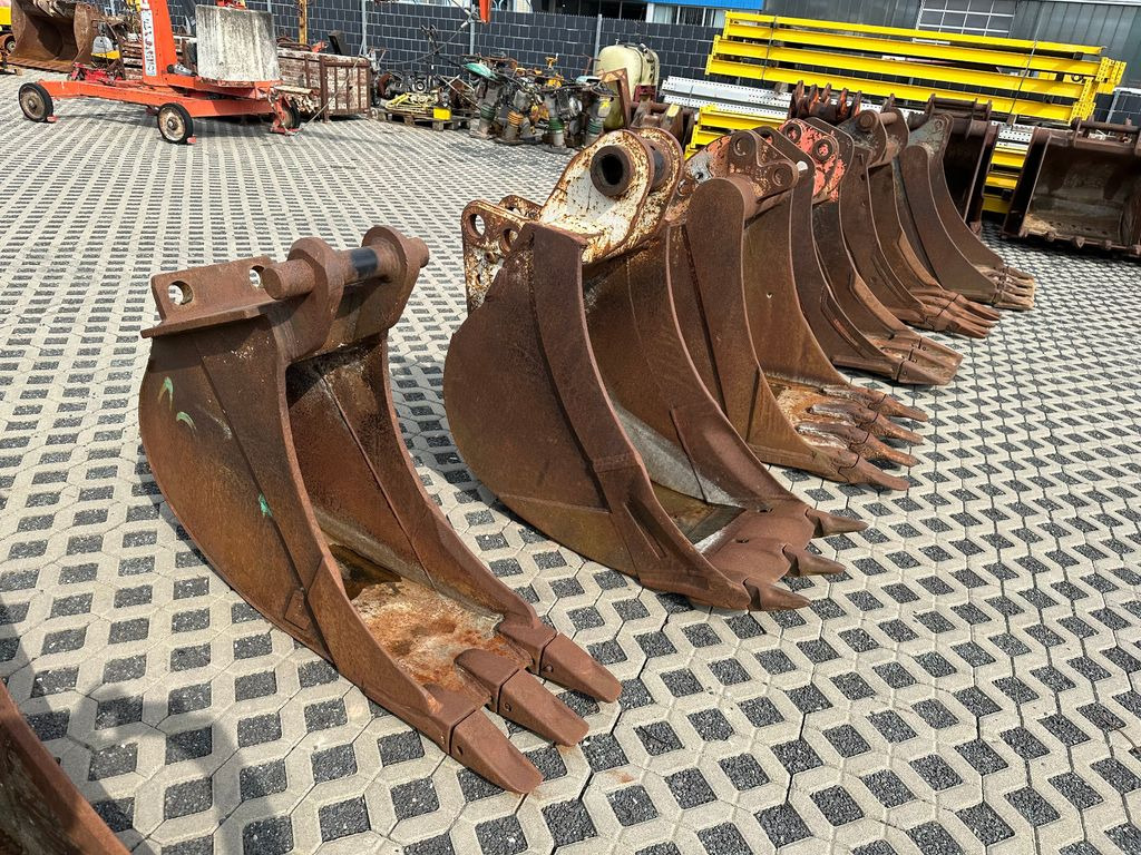 Bagger Tieflöffel - Excavator bucket: picture 4 Bagger Tieflöffel - Excavator bucket: picture 4