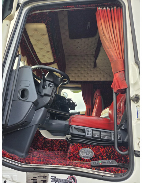 Scania R450 Retarder | Euro 6 | 6x2 | Special Interior | 2016 | King o/t Road | New Tacho - Tractor truck: picture 3 Scania R450 Retarder | Euro 6 | 6x2 | Special Interior | 2016 | King o/t Road | New Tacho - Tractor truck: picture 3