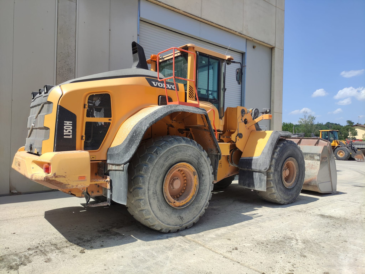 VOLVO L150H - Wheel loader: picture 4 VOLVO L150H - Wheel loader: picture 4