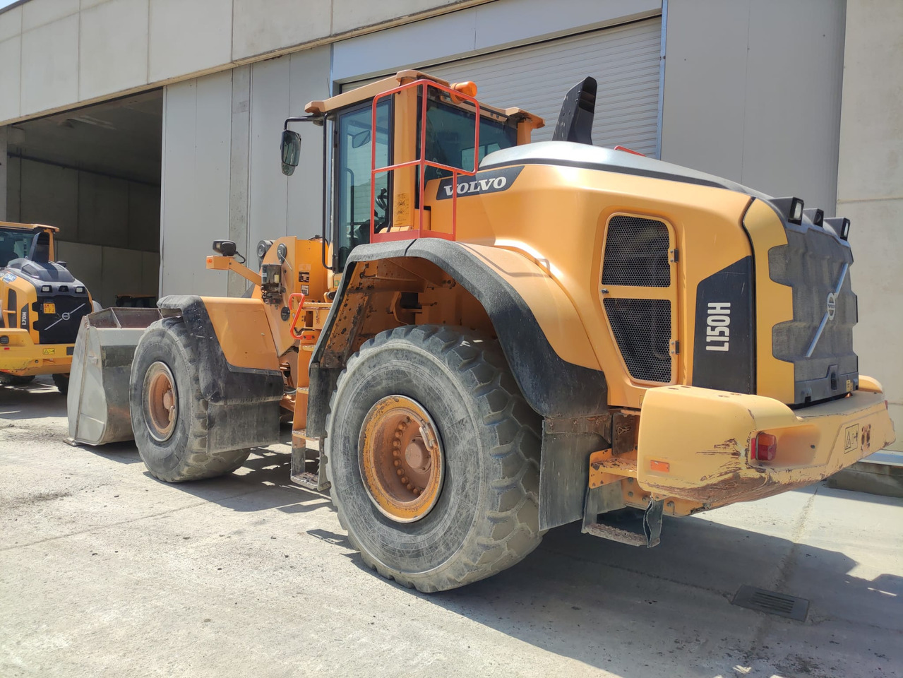 VOLVO L150H - Wheel loader: picture 2 VOLVO L150H - Wheel loader: picture 2