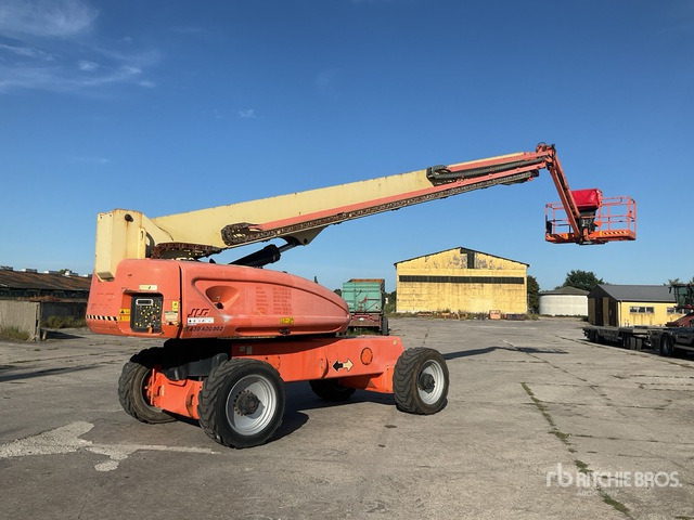 2008 JLG 1350SJP 4WD Telescopic Boom Lift - Telescopic boom: picture 2 2008 JLG 1350SJP 4WD Telescopic Boom Lift - Telescopic boom: picture 2