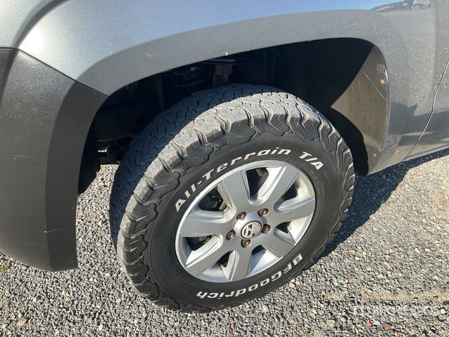 2012 Volkswagen Amarok TDI 4Motion 4x4 Crew Cab Pickup - Pickup truck: picture 5 2012 Volkswagen Amarok TDI 4Motion 4x4 Crew Cab Pickup - Pickup truck: picture 5