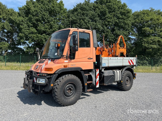 2004 Mercedes-Benz Unimog U300 4x4 Utility Truck - Utility/ Special vehicle: picture 2 2004 Mercedes-Benz Unimog U300 4x4 Utility Truck - Utility/ Special vehicle: picture 2