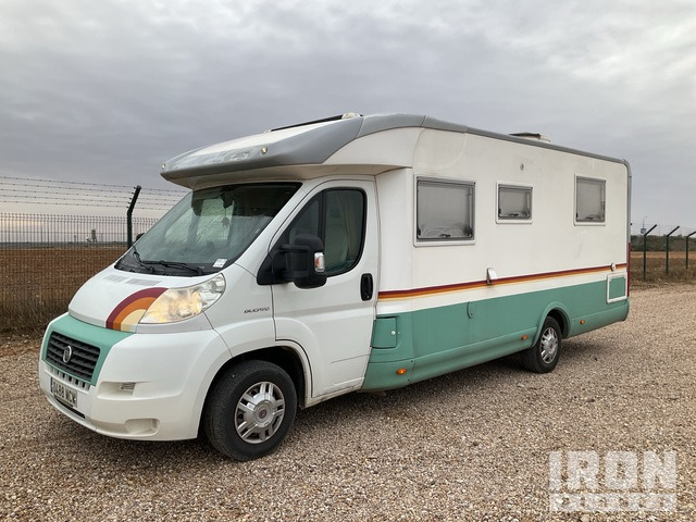 2010 Fiat/Mc Louis Ducato/P700 - Integrated motorhome: picture 1 2010 Fiat/Mc Louis Ducato/P700 - Integrated motorhome: picture 1