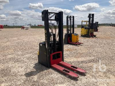 HYSTER S1.6 - Pallet truck: picture 4 HYSTER S1.6 - Pallet truck: picture 4