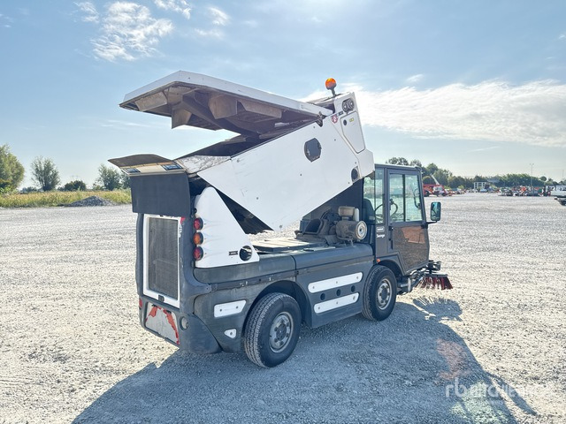 2006 Schmidt Compact 200 Autocarro spazzatrice - Road sweeper: picture 4 2006 Schmidt Compact 200 Autocarro spazzatrice - Road sweeper: picture 4