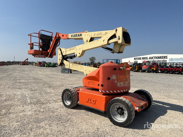 2008 JLG E450AJ Piattaforma monobraccio articolata - Articulated boom: picture 4 2008 JLG E450AJ Piattaforma monobraccio articolata - Articulated boom: picture 4