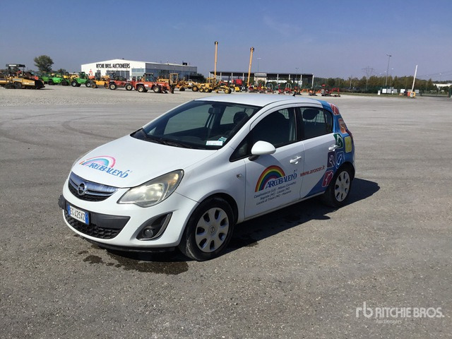 2011 Opel Corsa (Inoperable) Automobile - Car: picture 4 2011 Opel Corsa (Inoperable) Automobile - Car: picture 4
