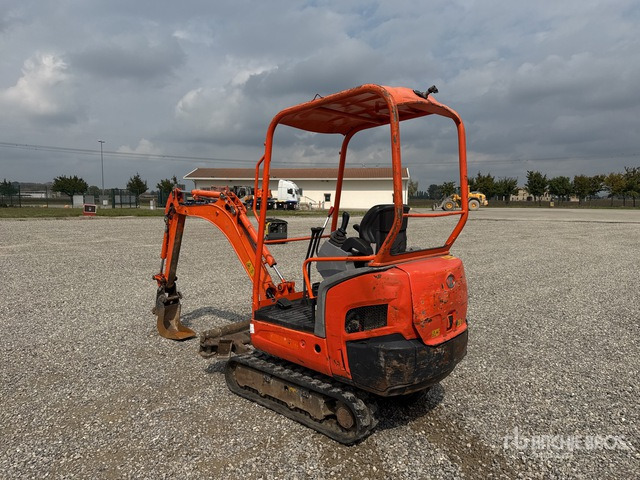 2015 Kubota KX016-4 Mini escavatore: <6.6t - Mini excavator: picture 3 2015 Kubota KX016-4 Mini escavatore: <6.6t - Mini excavator: picture 3