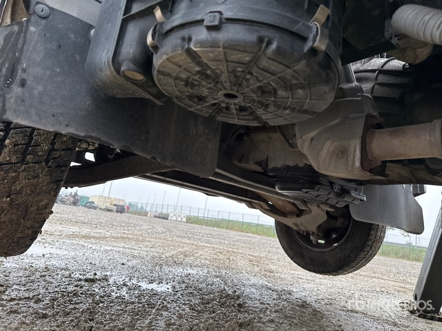 2015 Nissan Cabstar 35.12 2015 Socage DA 320 20 m on Bucket Truck - Truck with aerial platform: picture 5 2015 Nissan Cabstar 35.12 2015 Socage DA 320 20 m on Bucket Truck - Truck with aerial platform: picture 5