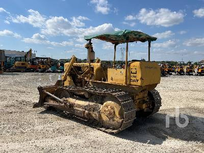 CAT D4D - Bulldozer: picture 2 CAT D4D - Bulldozer: picture 2