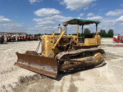 CAT D4D - Bulldozer: picture 1 CAT D4D - Bulldozer: picture 1