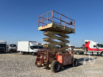 JLG 40RTS Diesel - Scissor lift: picture 2 JLG 40RTS Diesel - Scissor lift: picture 2