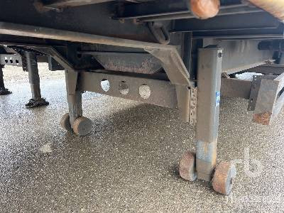 Curtainsider semi-trailer KOGEL S24-1 Tri/A: picture 38