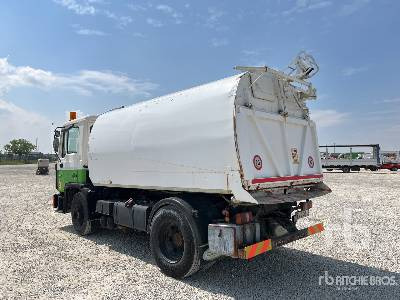 MAN - Road sweeper: picture 2 MAN - Road sweeper: picture 2