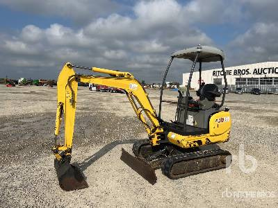 NEW HOLLAND E18R - Mini excavator: picture 1 NEW HOLLAND E18R - Mini excavator: picture 1