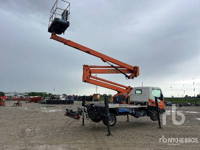 NISSAN CABSTAR 35.12 2013 CTE ZED 20.2H 20 m on - Truck with aerial platform: picture 3 NISSAN CABSTAR 35.12 2013 CTE ZED 20.2H 20 m on - Truck with aerial platform: picture 3