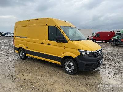 VOLKSWAGEN CRAFTER Panel Medium Wheelbase 2.0 TDI ... - Box truck: picture 4 VOLKSWAGEN CRAFTER Panel Medium Wheelbase 2.0 TDI ... - Box truck: picture 4