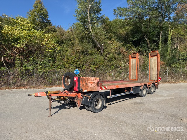 2003 TR AX R243WUL Tri/A Single Drop Remorque Port ... Lowboy Trailer - Autotransporter trailer: picture 1 2003 TR AX R243WUL Tri/A Single Drop Remorque Port ... Lowboy Trailer - Autotransporter trailer: picture 1