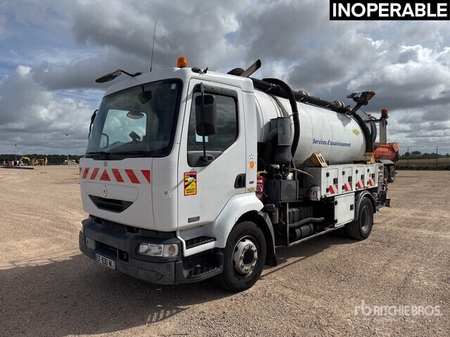2005 Renault Midlum 220 dCi 2005 Rivard Cleanfos 16T on 4x2 ... Vacuum Excavator Truck - Vacuum truck: picture 1 2005 Renault Midlum 220 dCi 2005 Rivard Cleanfos 16T on 4x2 ... Vacuum Excavator Truck - Vacuum truck: picture 1