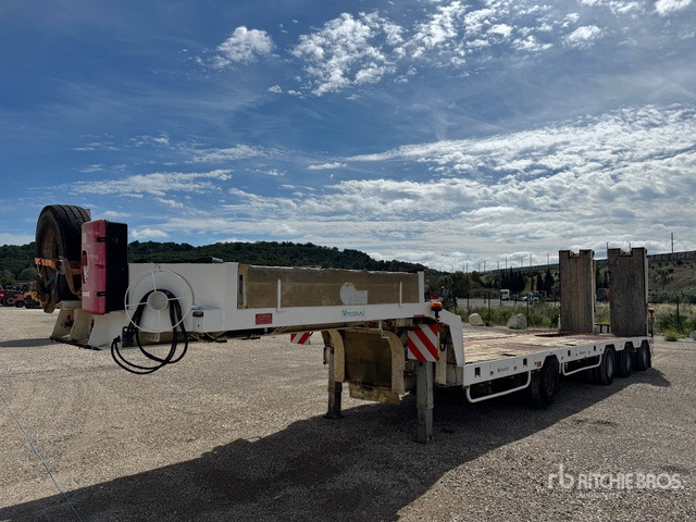 2007 Nicolas 68200 kg Quad/A Extendable Semi ... Lowboy Trailer - Low loader semi-trailer: picture 1 2007 Nicolas 68200 kg Quad/A Extendable Semi ... Lowboy Trailer - Low loader semi-trailer: picture 1