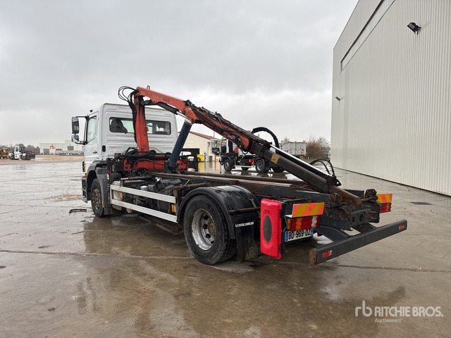 2010 Mercedes-Benz Axor 1829 2010 Palfinger Pk6500 on 4x2 Ch ... Dump Truck with Crane - Tipper: picture 2 2010 Mercedes-Benz Axor 1829 2010 Palfinger Pk6500 on 4x2 Ch ... Dump Truck with Crane - Tipper: picture 2