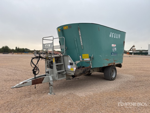 2011 Jeulin Power 22 Melangeuse Distributrice Livestock Feeder - Forage mixer wagon: picture 2 2011 Jeulin Power 22 Melangeuse Distributrice Livestock Feeder - Forage mixer wagon: picture 2