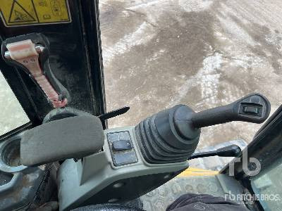 Mini excavator CAT 305.5E2 Mini-Pelle: picture 19