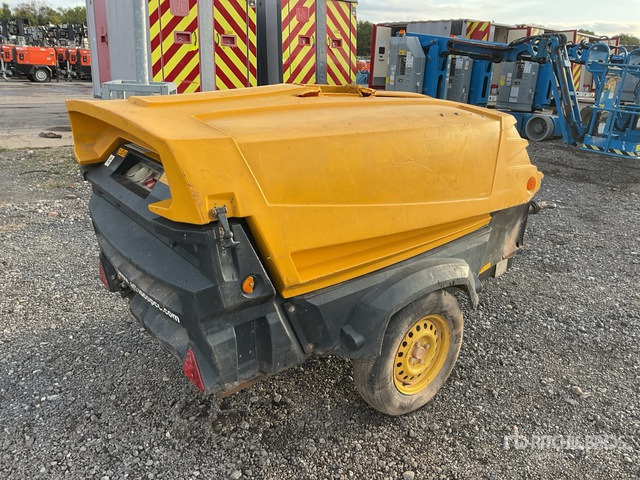 2006 Atlas Copco XAS67DD Atlas Copco Air Compressor Air Compressor - Air compressor: picture 3 2006 Atlas Copco XAS67DD Atlas Copco Air Compressor Air Compressor - Air compressor: picture 3
