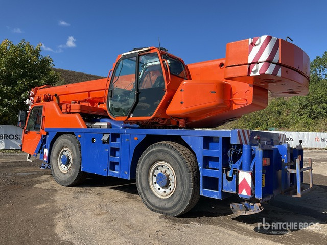 2008 Terex Demag AC40/2L 5 t 4x4 All Terrain Crane - All terrain crane: picture 4 2008 Terex Demag AC40/2L 5 t 4x4 All Terrain Crane - All terrain crane: picture 4