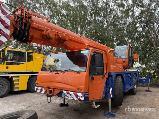 2008 Terex Demag AC40/2L 5 t 4x4 All Terrain Crane - All terrain crane: picture 3 2008 Terex Demag AC40/2L 5 t 4x4 All Terrain Crane - All terrain crane: picture 3
