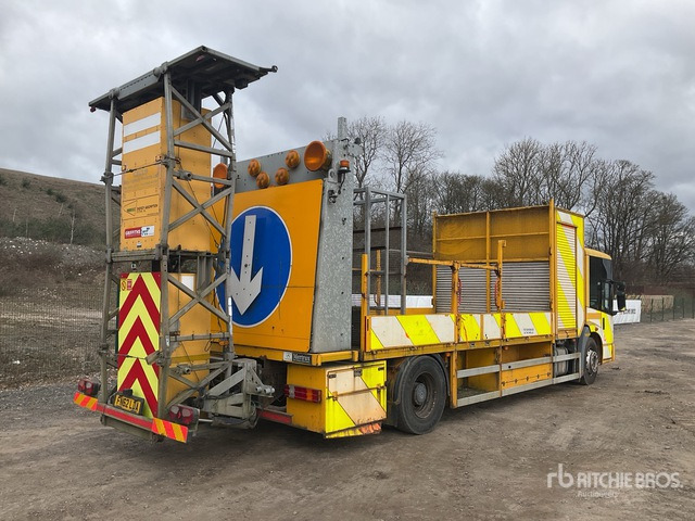2012 Mercedes-Benz Econic 4x2 18 Ton Impact Protection Ve ... Flatbed Truck - Dropside/ Flatbed truck: picture 3 2012 Mercedes-Benz Econic 4x2 18 Ton Impact Protection Ve ... Flatbed Truck - Dropside/ Flatbed truck: picture 3