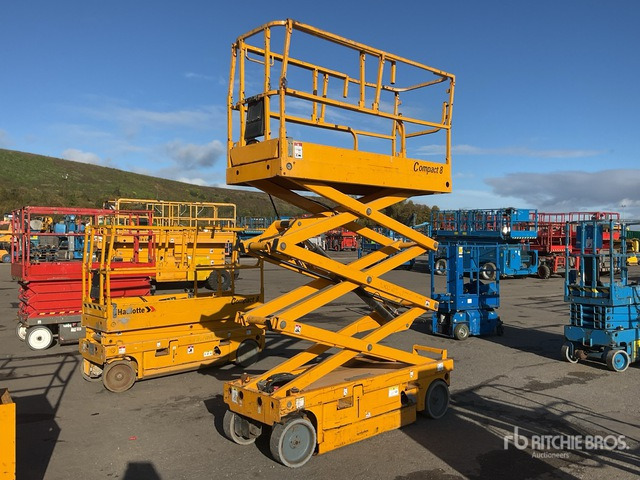 Scissor lift 2015 Haulotte COMPACT8 Electric Scissor Lift: picture 1
