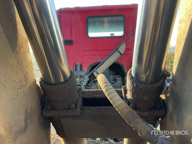 2016 Scania P410 8x4 Twin-Steer Tri/A Dump Truck - Tipper: picture 5 2016 Scania P410 8x4 Twin-Steer Tri/A Dump Truck - Tipper: picture 5