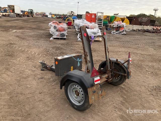 2020 Mecalac 2020 Mecalac Equipment Trailer Equipment Trailer - Plant trailer: picture 4 2020 Mecalac 2020 Mecalac Equipment Trailer Equipment Trailer - Plant trailer: picture 4